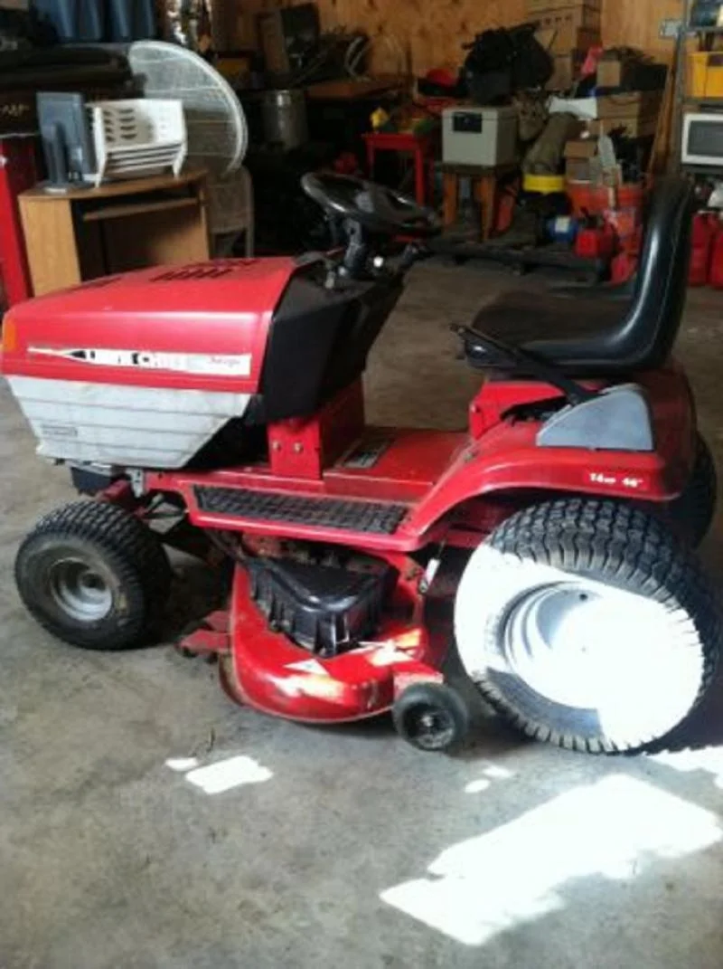 Lawn Chief 540 Lawn Tractor