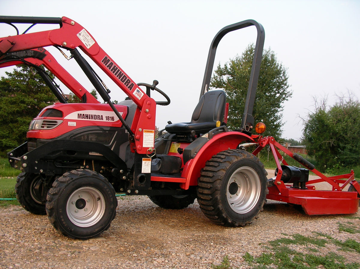 Mahindra 1816 — view 2