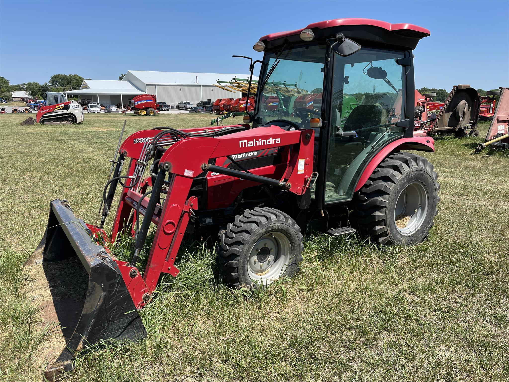 Mahindra 2538 — view 2