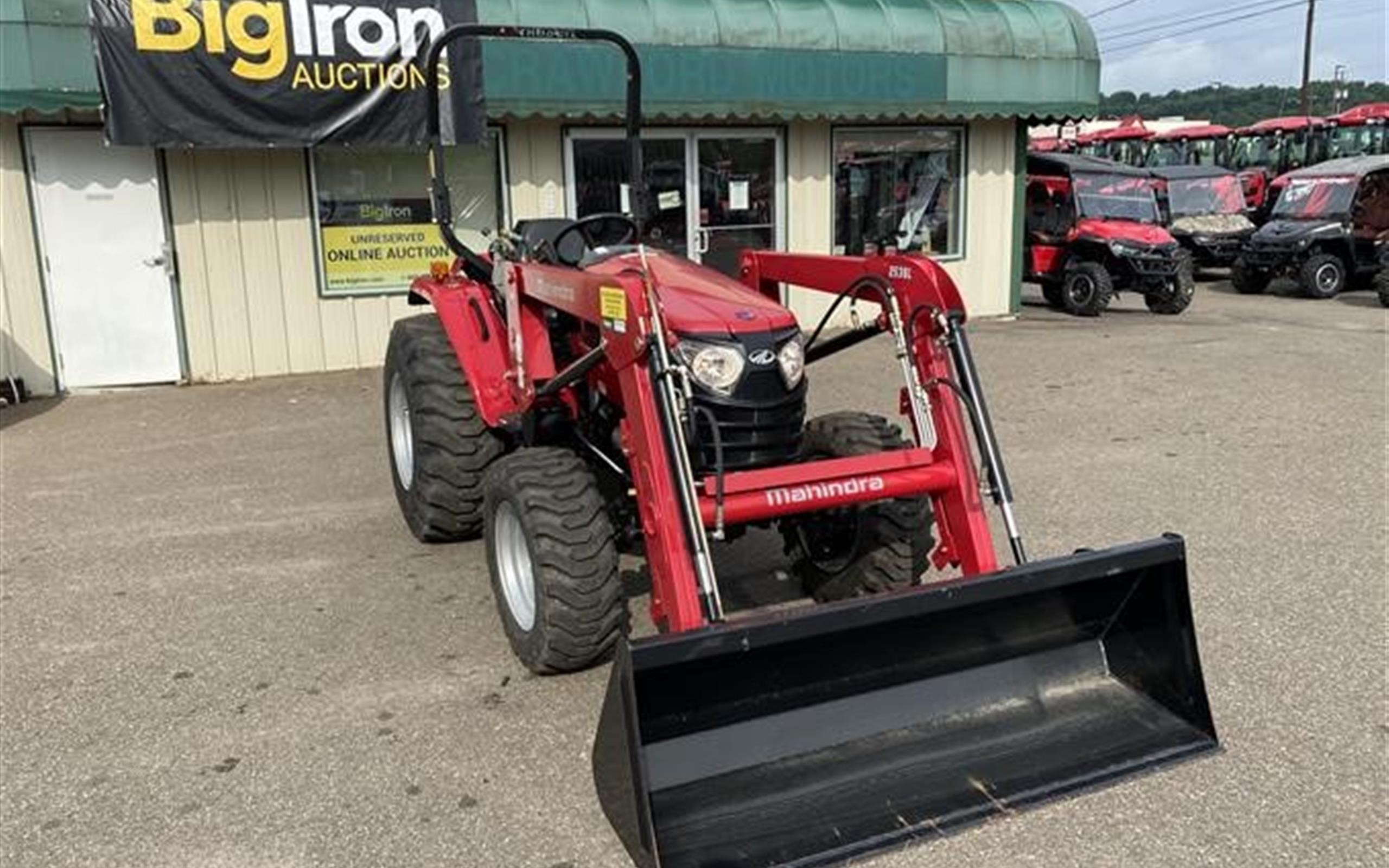 Mahindra 2538 — view 3