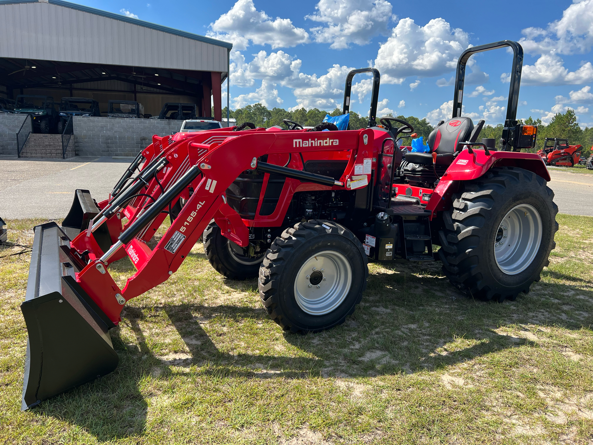 Mahindra 5145 — view 2