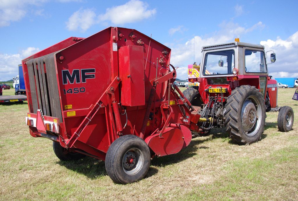Massey Ferguson 1450 Lawn Tractor