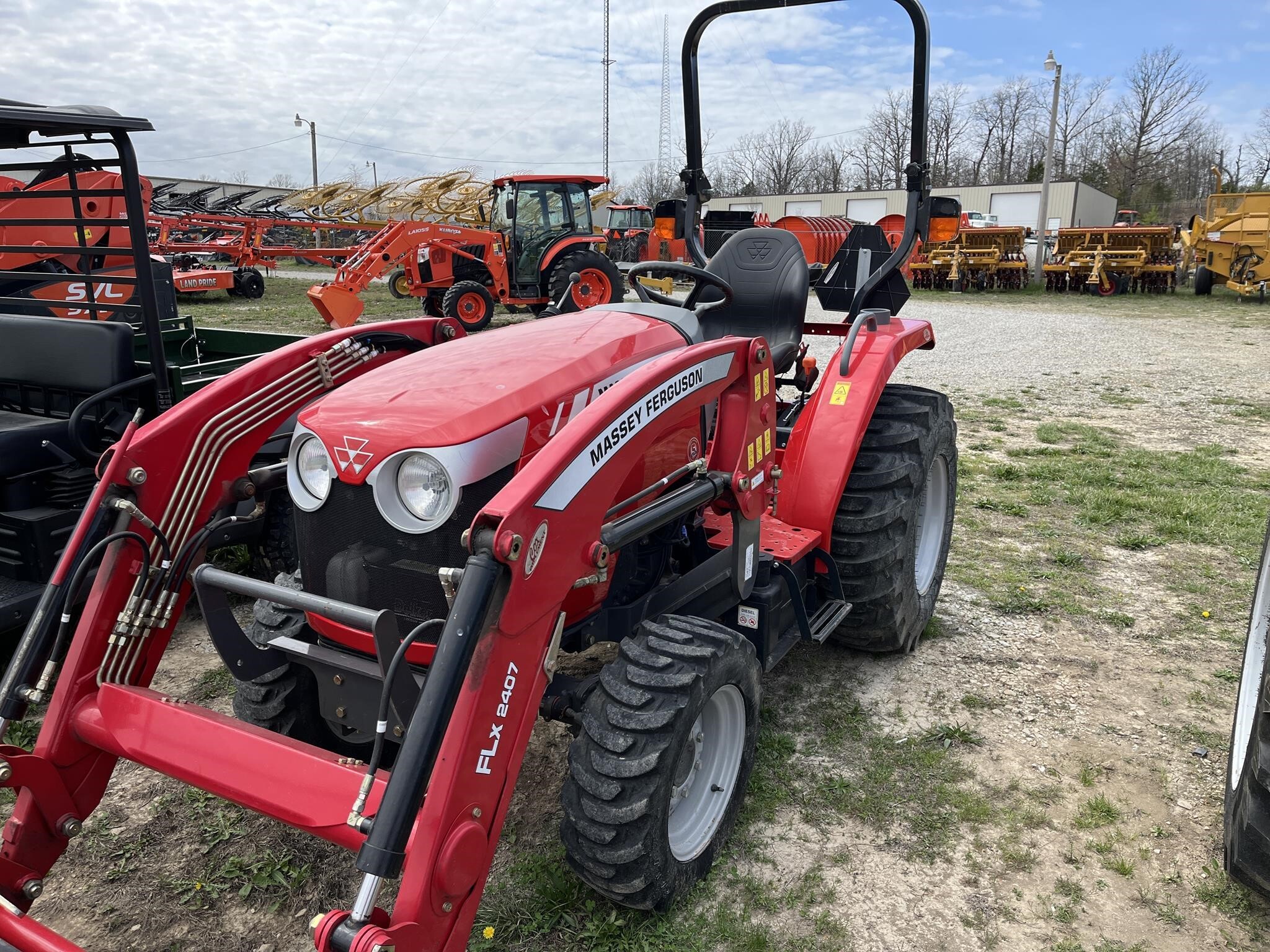 Massey Ferguson 1734E — view 2