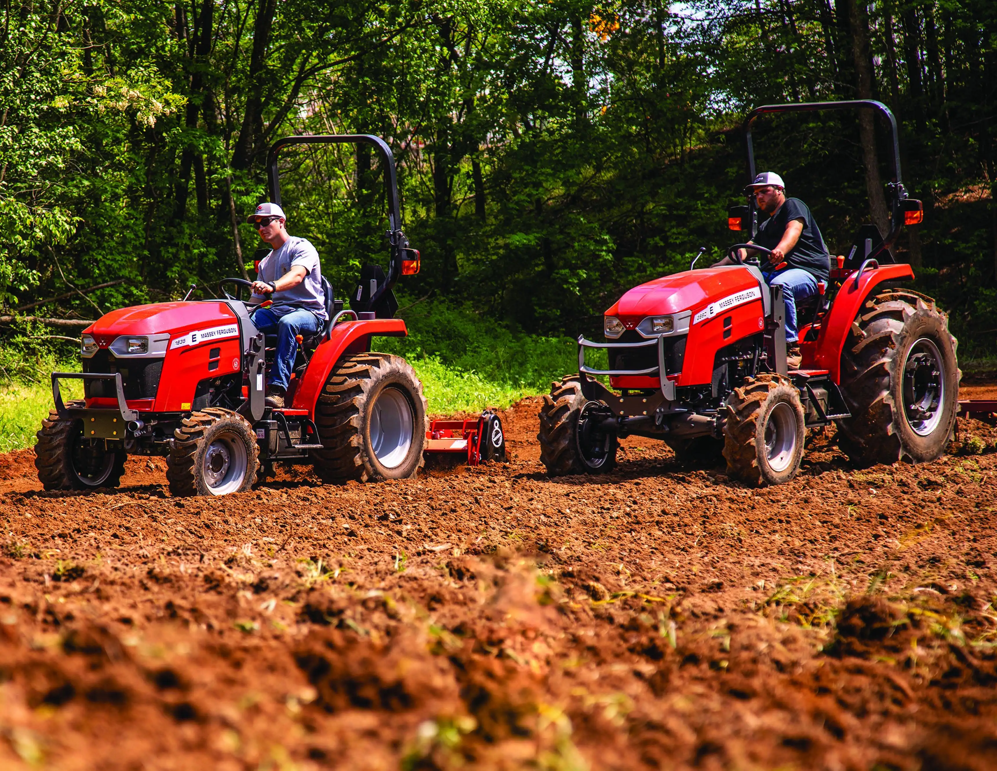 Massey Ferguson 1840E — view 2