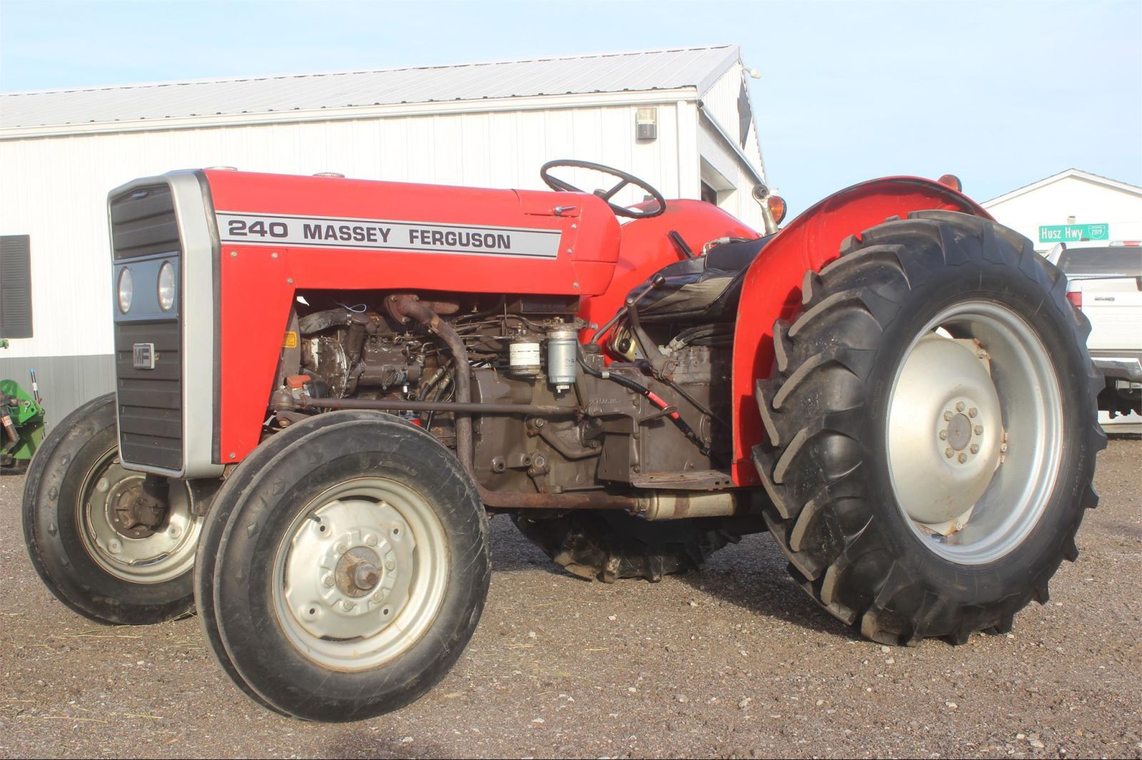 Massey Ferguson 24S Lawn Tractor