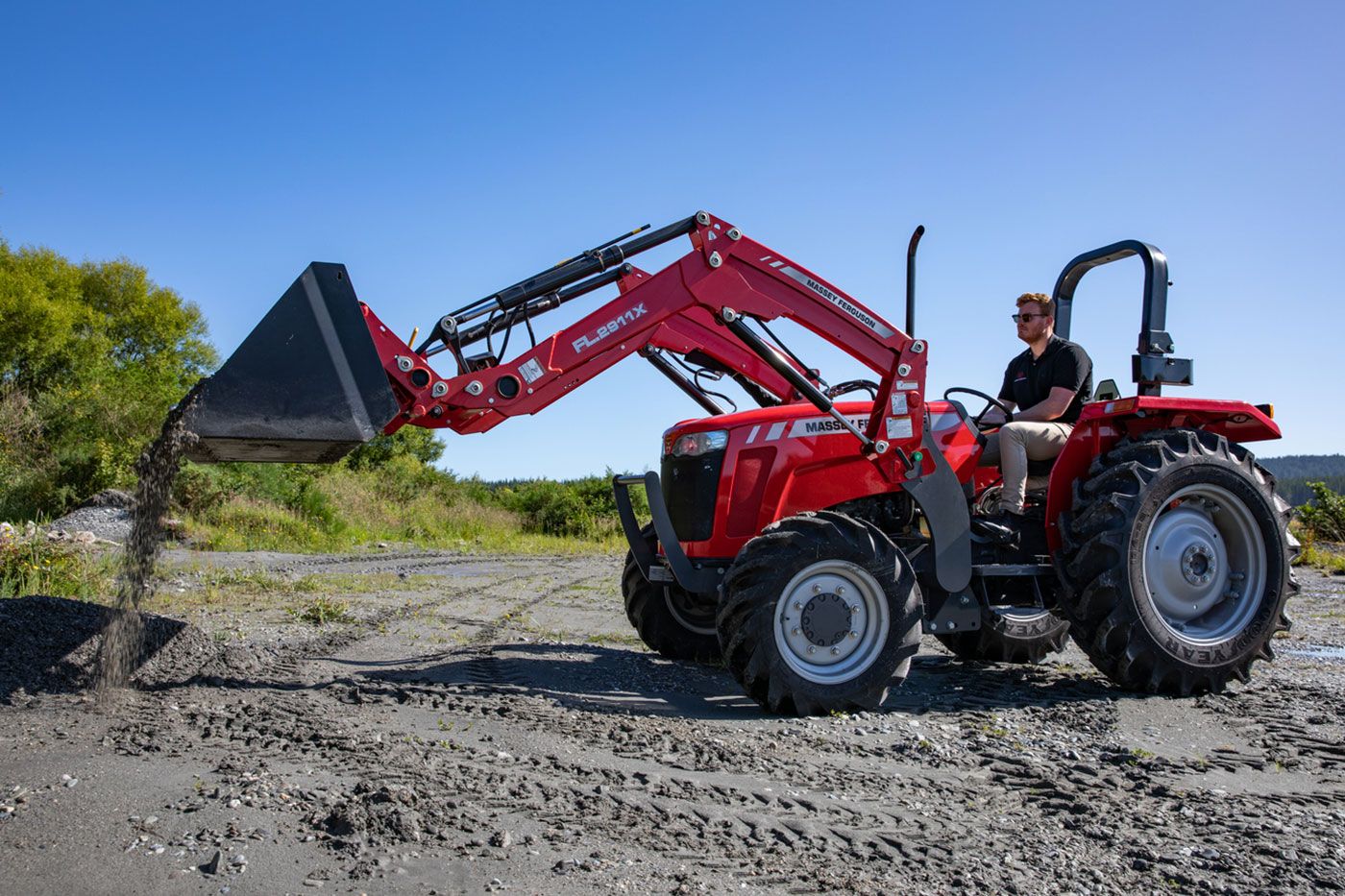 Massey Ferguson 2515G Lawn Tractor