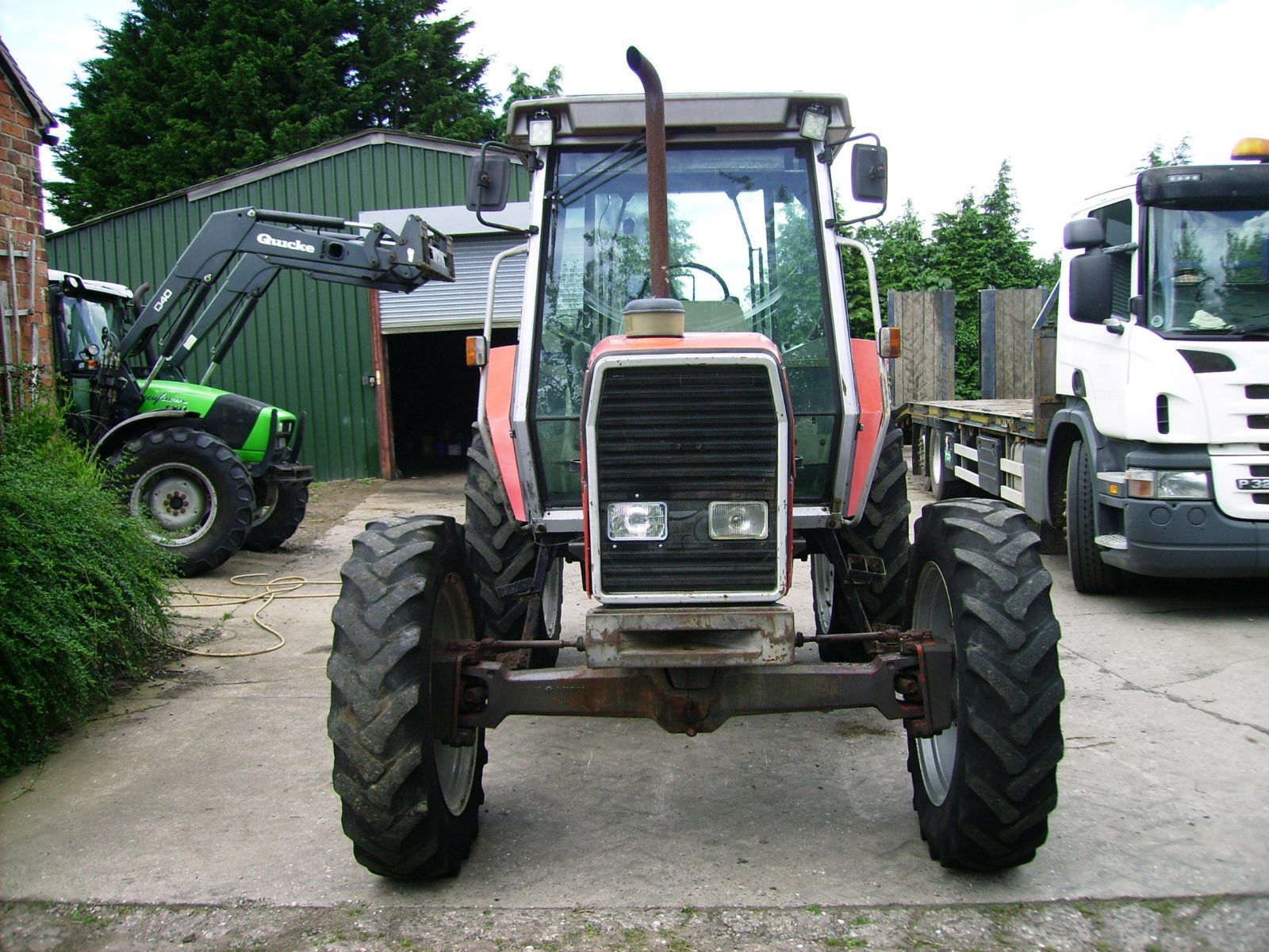 Massey Ferguson 2622 Lawn Tractor