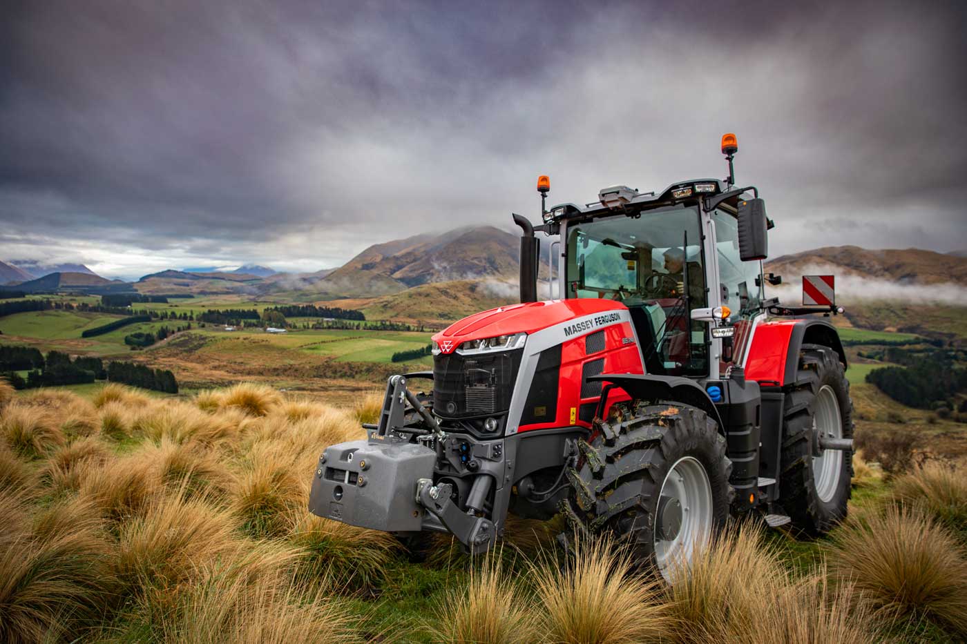 Massey Ferguson 2720H Lawn Tractor