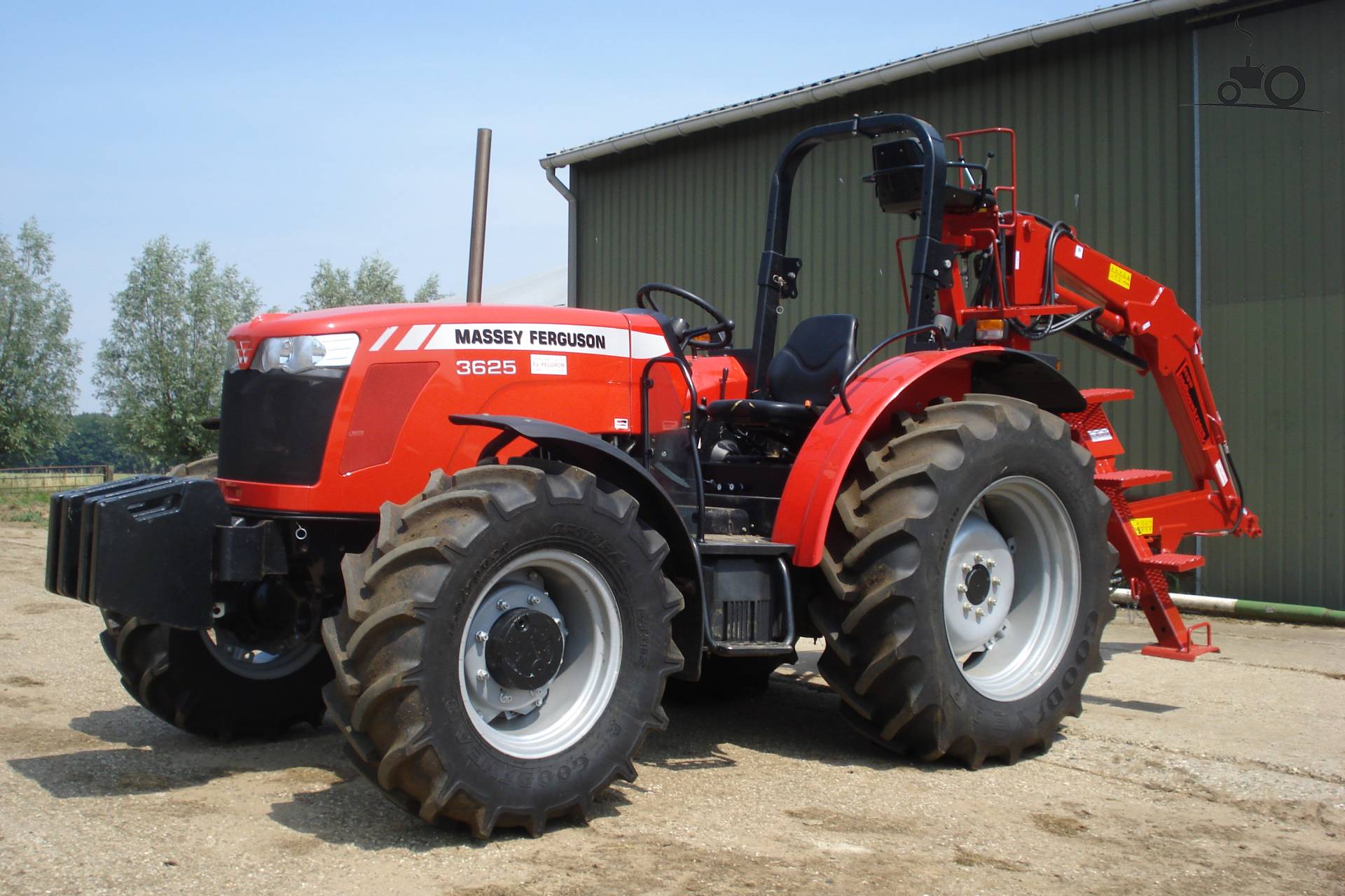 Massey Ferguson 3625 F — view 3