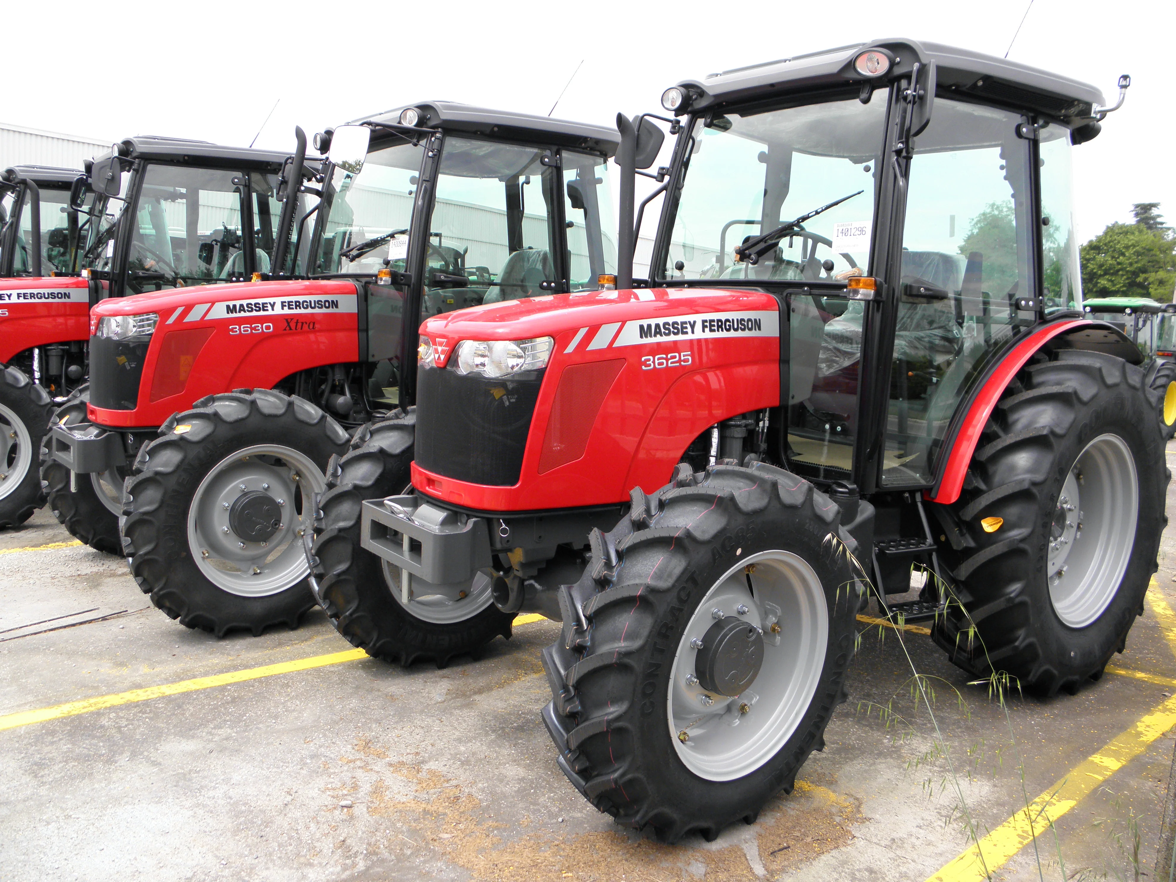Massey Ferguson 3625 V — view 3