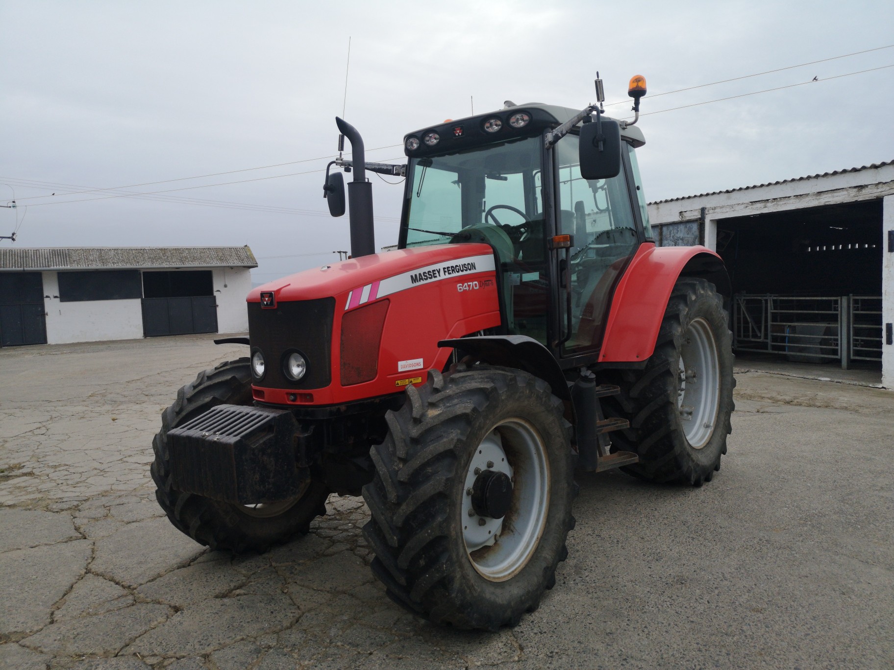 Massey Ferguson 6470 — view 3
