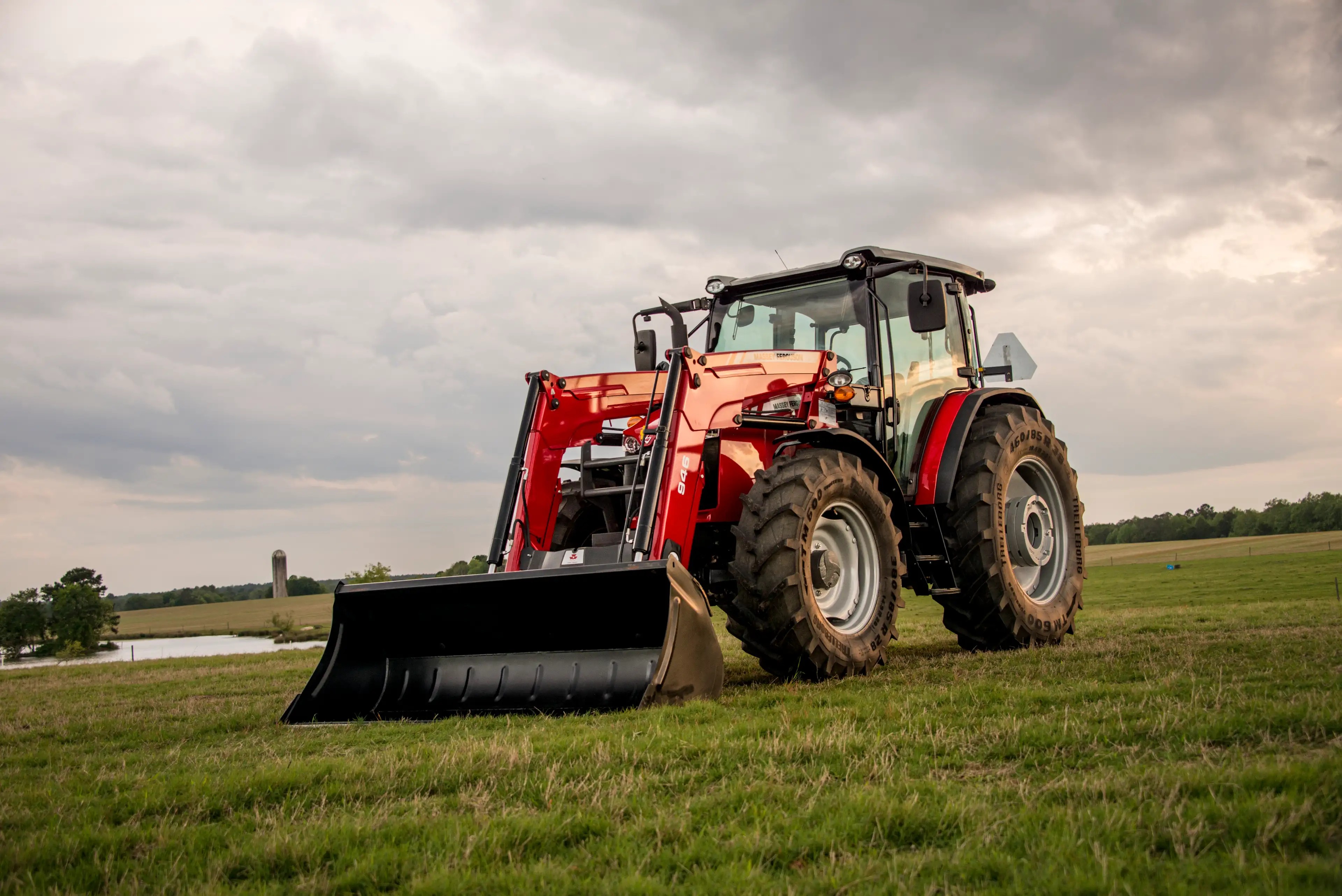 Massey Ferguson 6713 — view 2