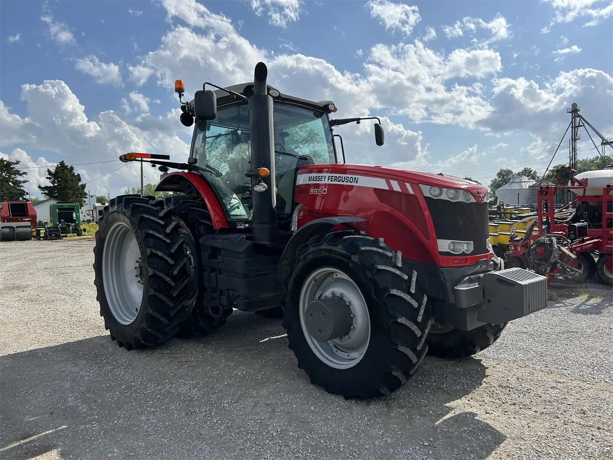 Massey Ferguson 8650 — view 3