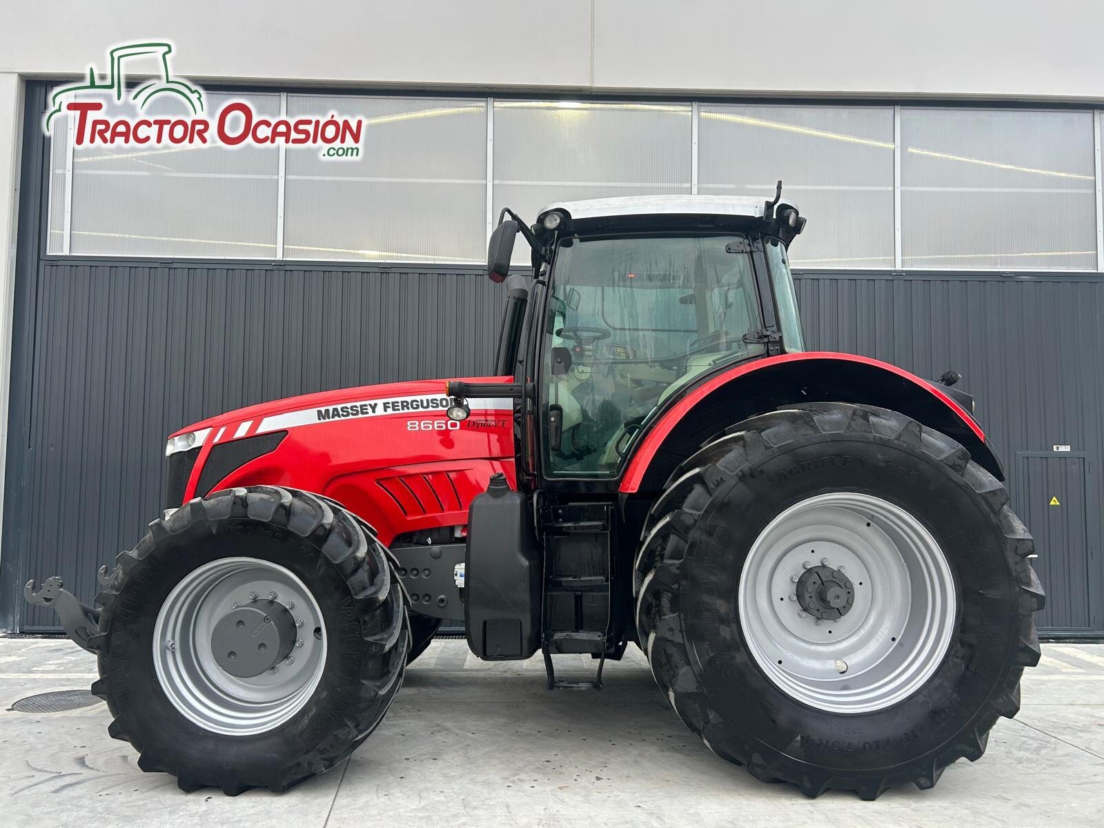 Massey Ferguson 8660 — view 3