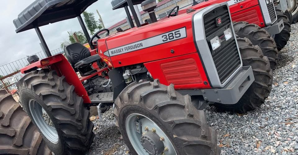 Massey Ferguson 960