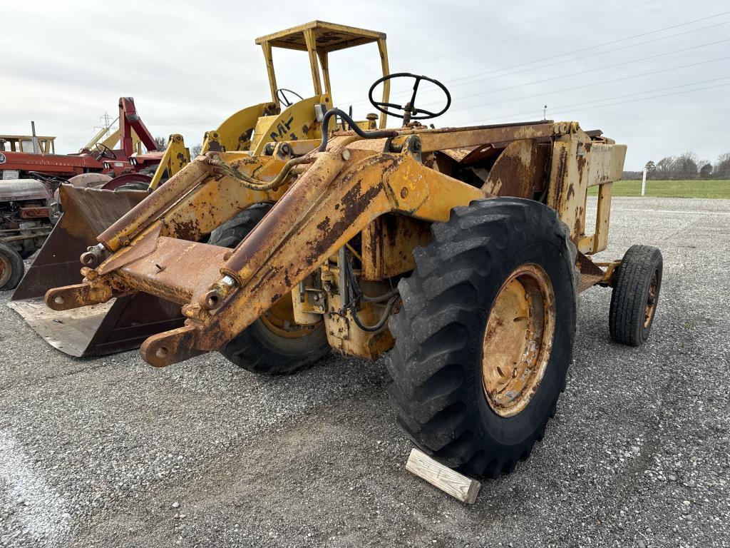Massey Ferguson Work Bull 1001 Industrial Tractor