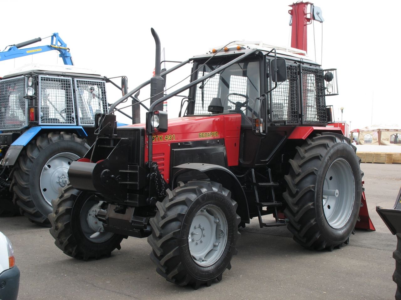 Montana MTZ 2560 Lawn Tractor