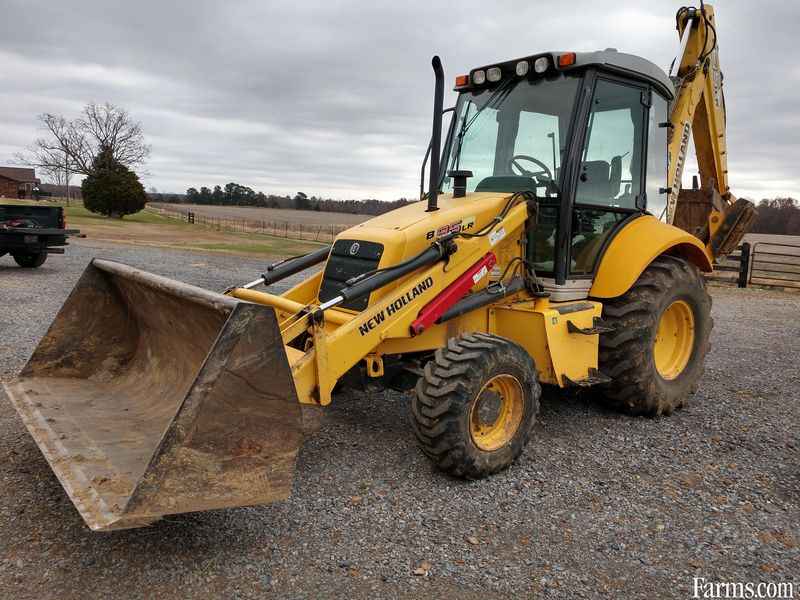 New Holland B95 LR Backhoe Loader