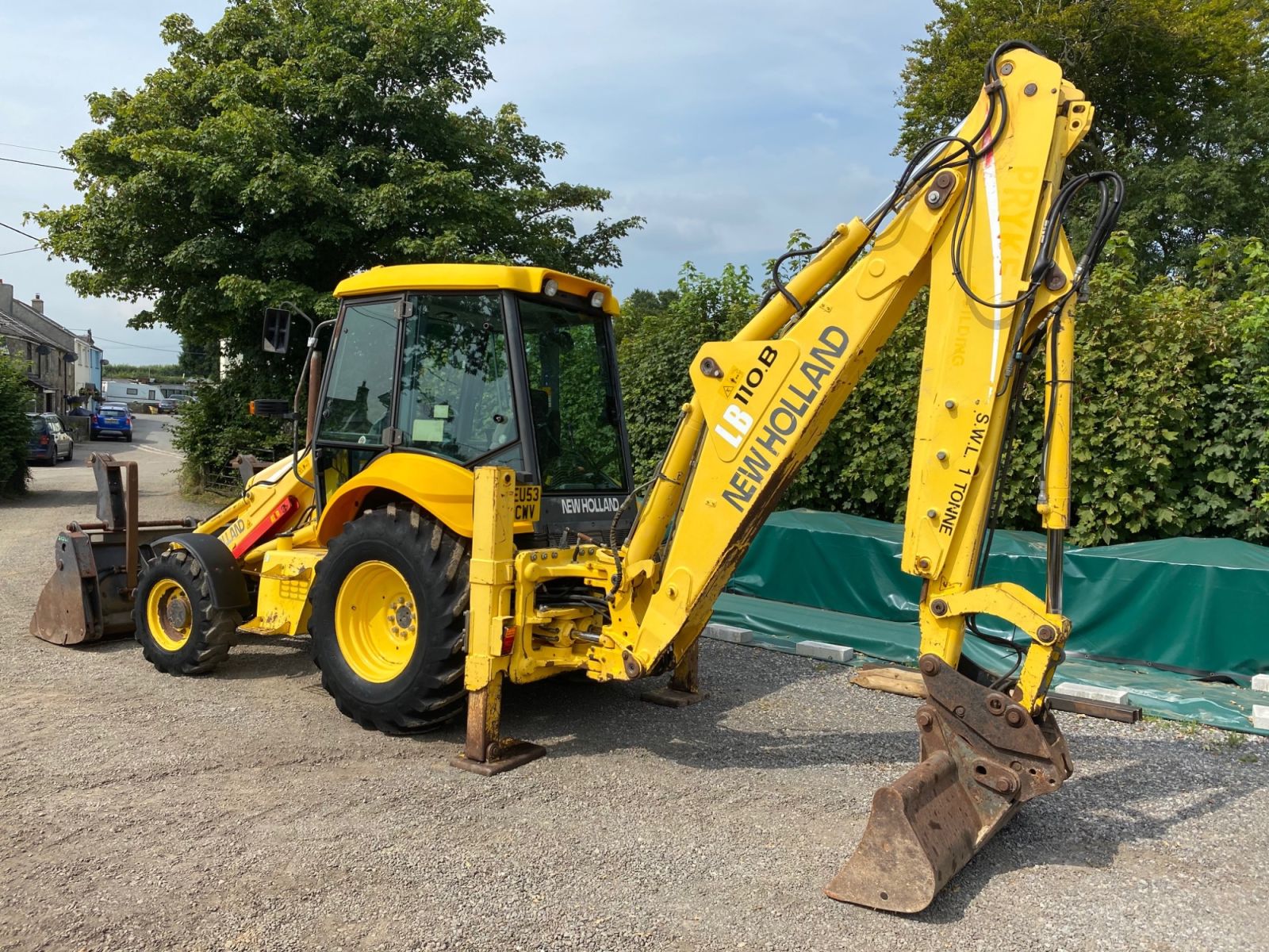 New Holland LB110B Backhoe Loader