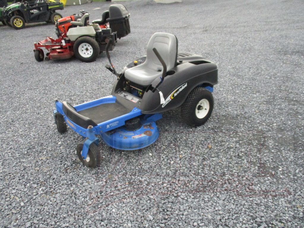 New Holland MZ14H Lawn Tractor