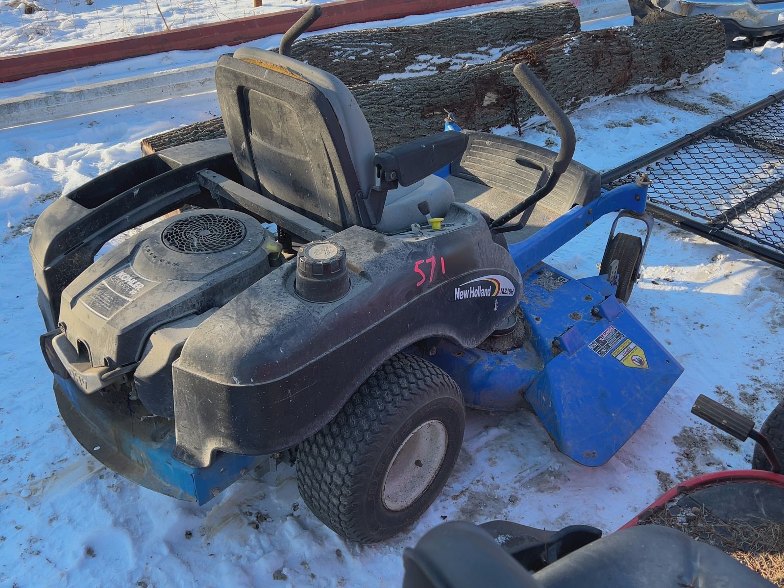 New Holland MZ18H Lawn Tractor