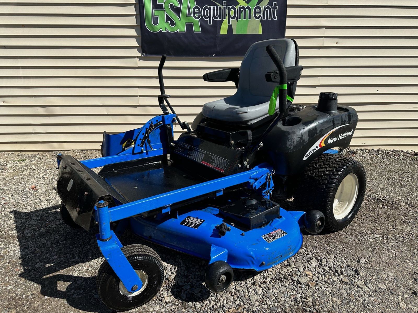 New Holland MZ19H Lawn Tractor