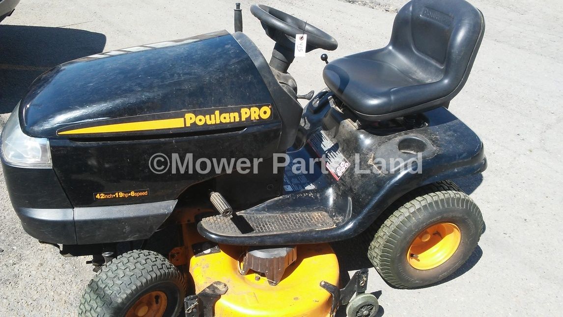 Poulan PK1942YT Lawn Tractor