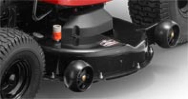RedMax YT1842 Lawn Tractor
