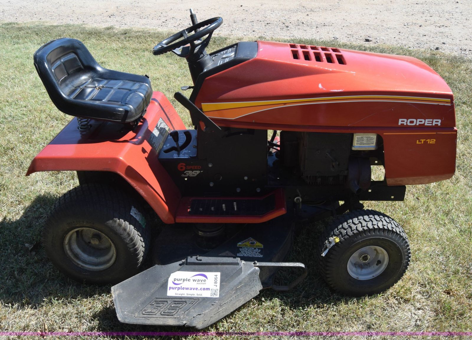 Roper L121 Lawn Tractor