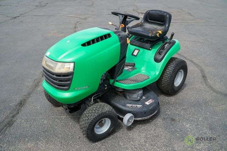 Sabre 1338GS Lawn Tractor