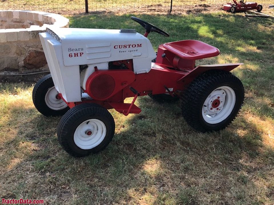 Sears LT836 Lawn Tractor