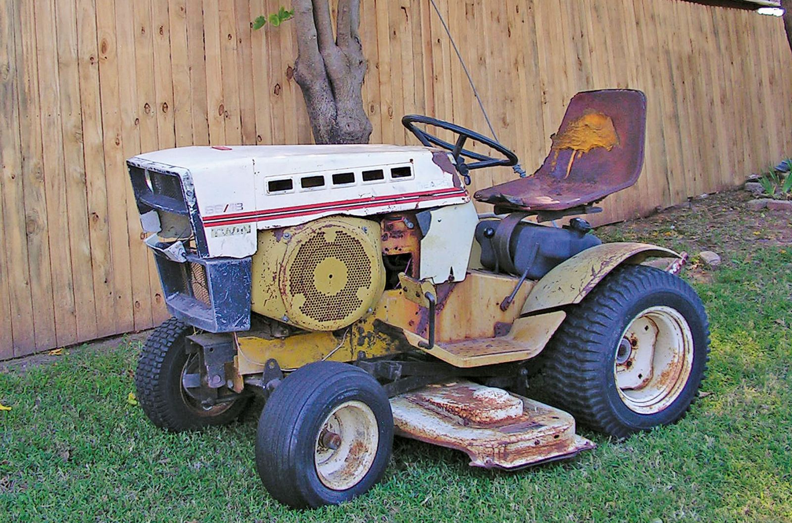 Sears Suburban Lawn Tractor
