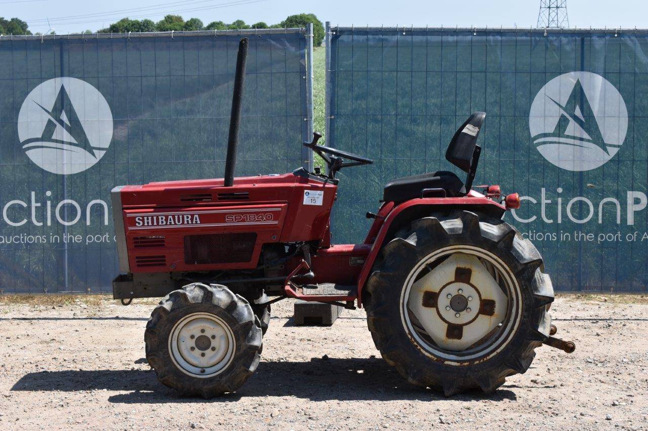 Shibaura GT181 Lawn Tractor