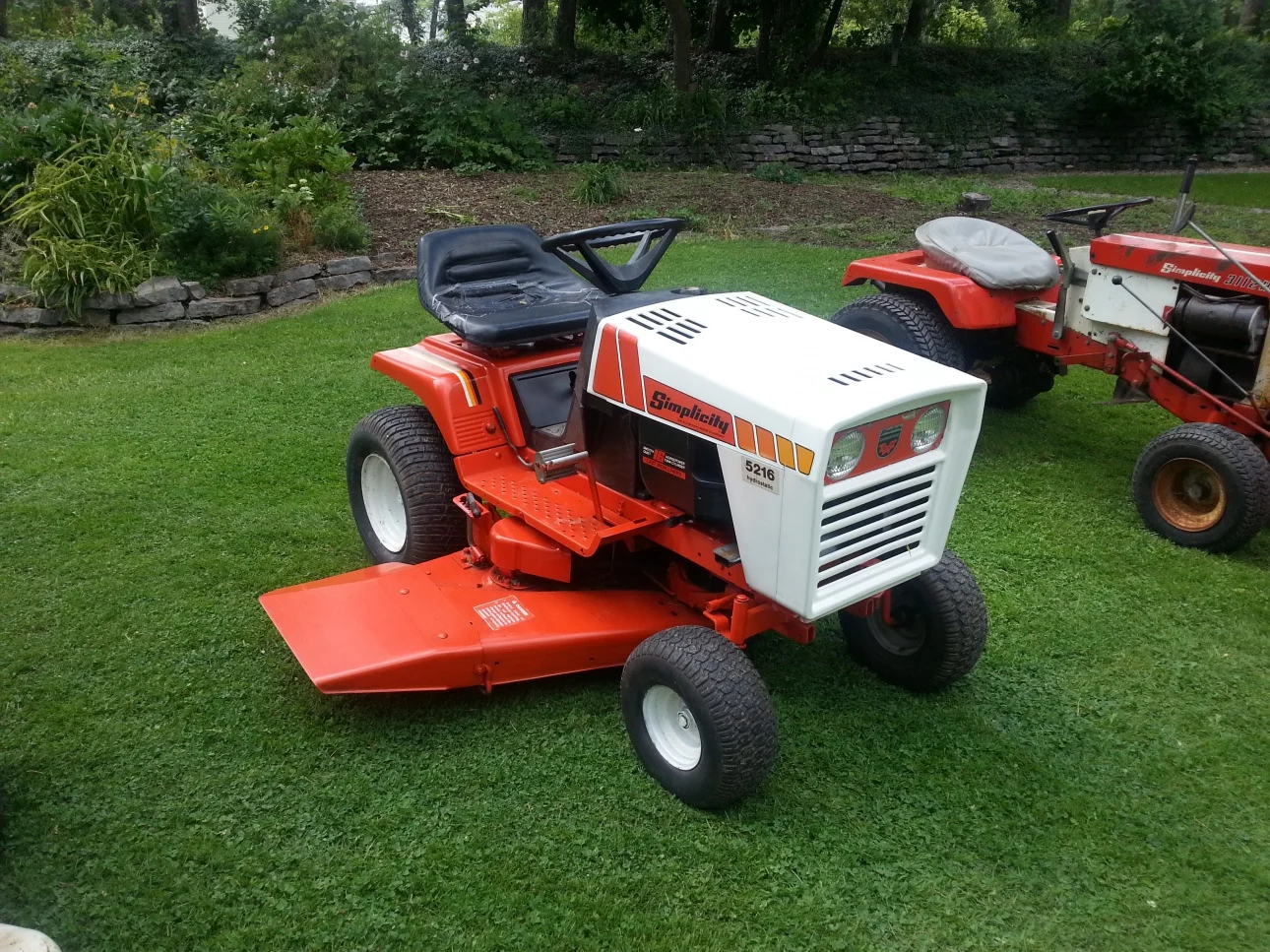Simplicity 5216H Lawn Tractor