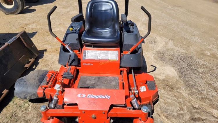 Simplicity Citation 28/61 Lawn Tractor