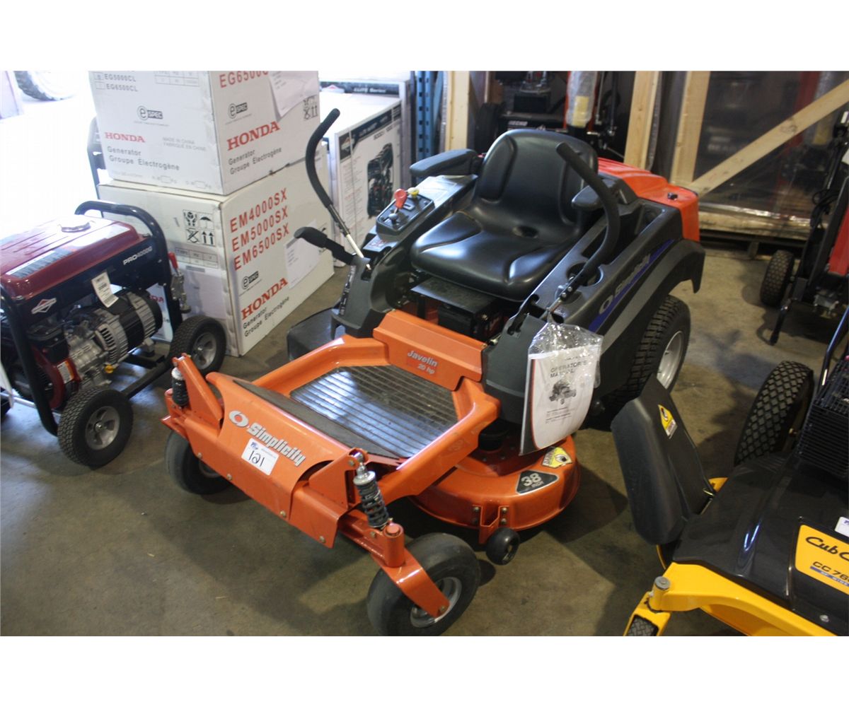 Simplicity Javelin 20/38 Lawn Tractor