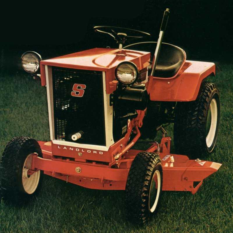 Simplicity Landlord 3210V Lawn Tractor