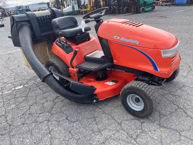 Simplicity Regent 20/38 Lawn Tractor