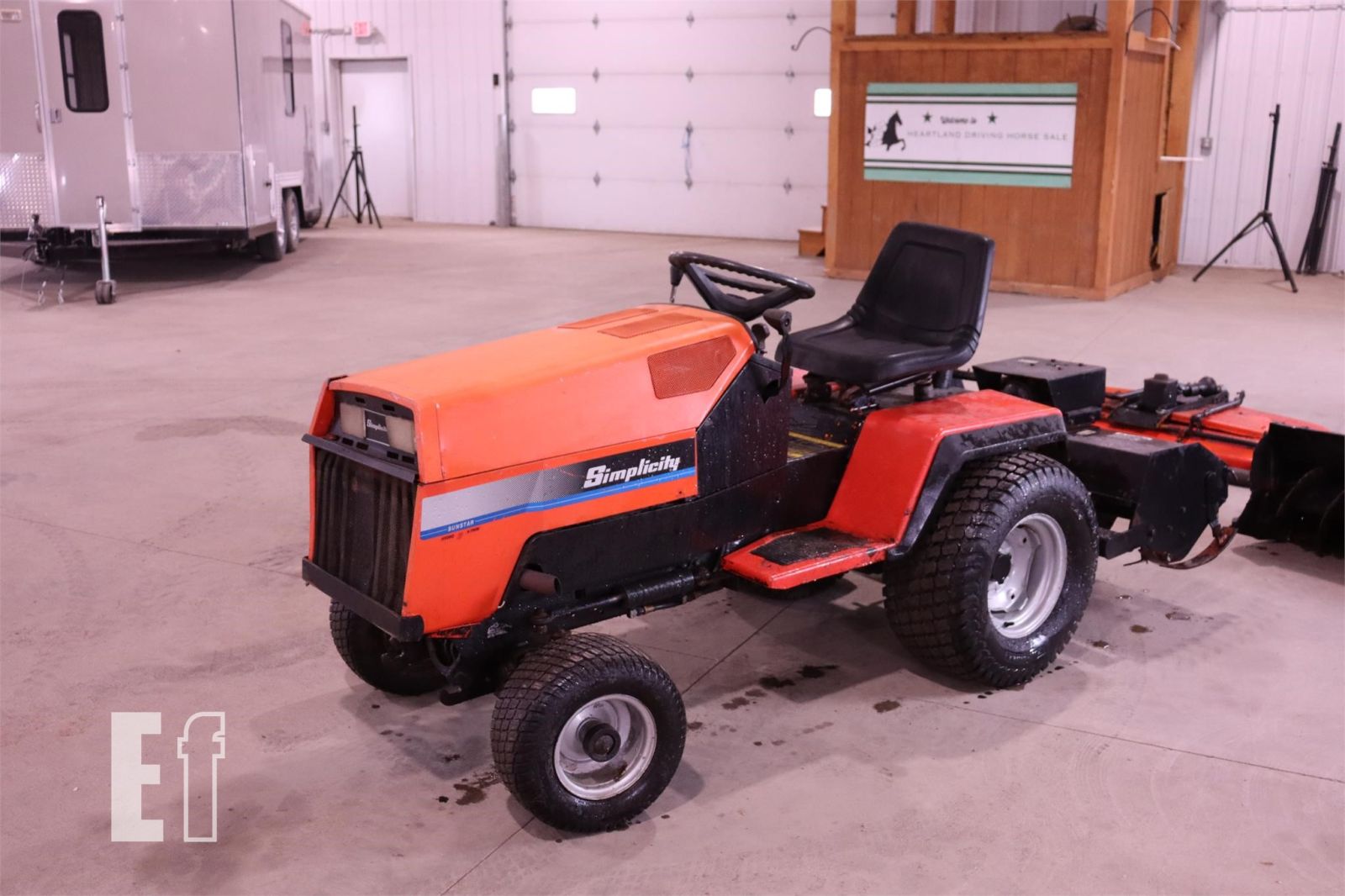 Simplicity SunStar 20 Lawn Tractor