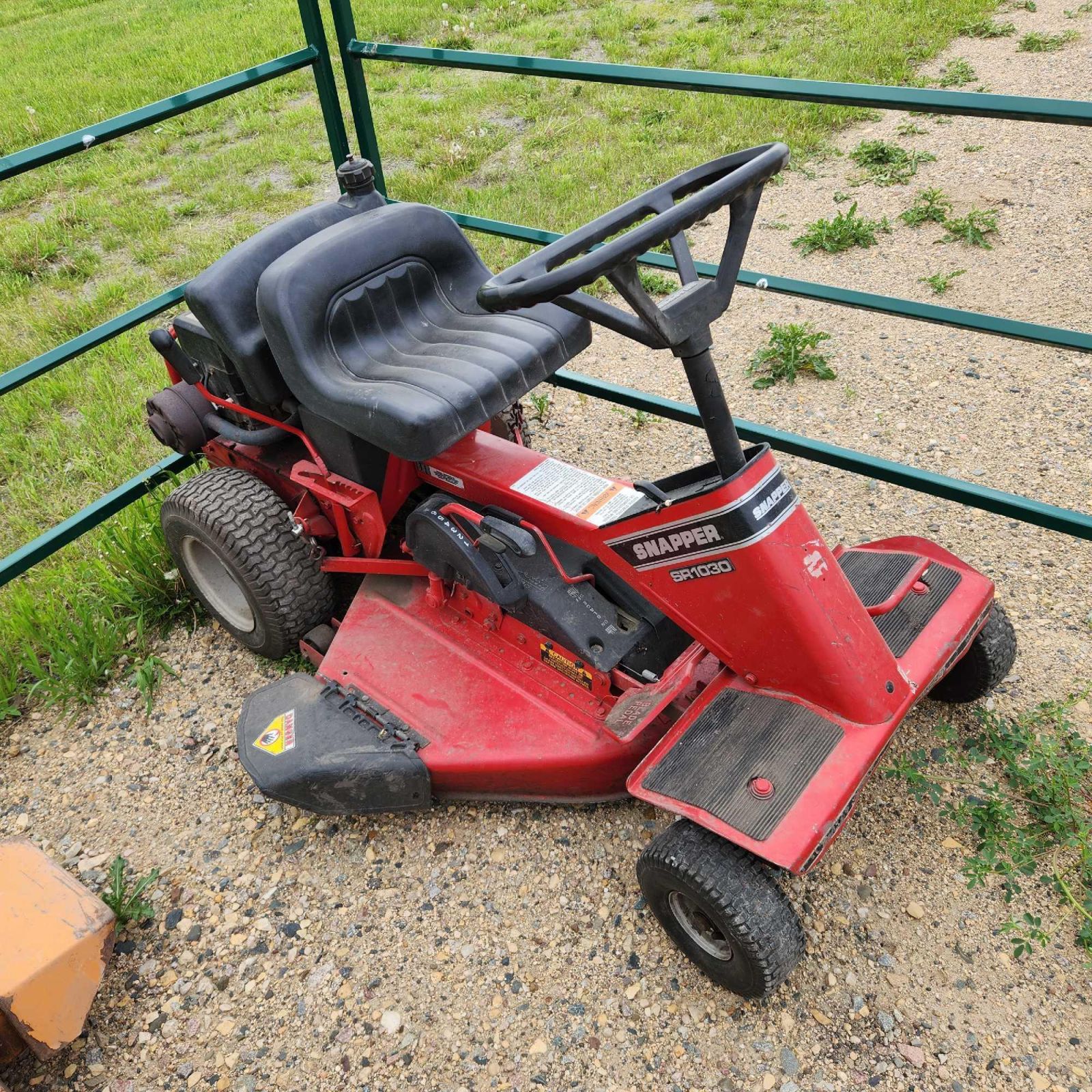Snapper 301016BE SR1030