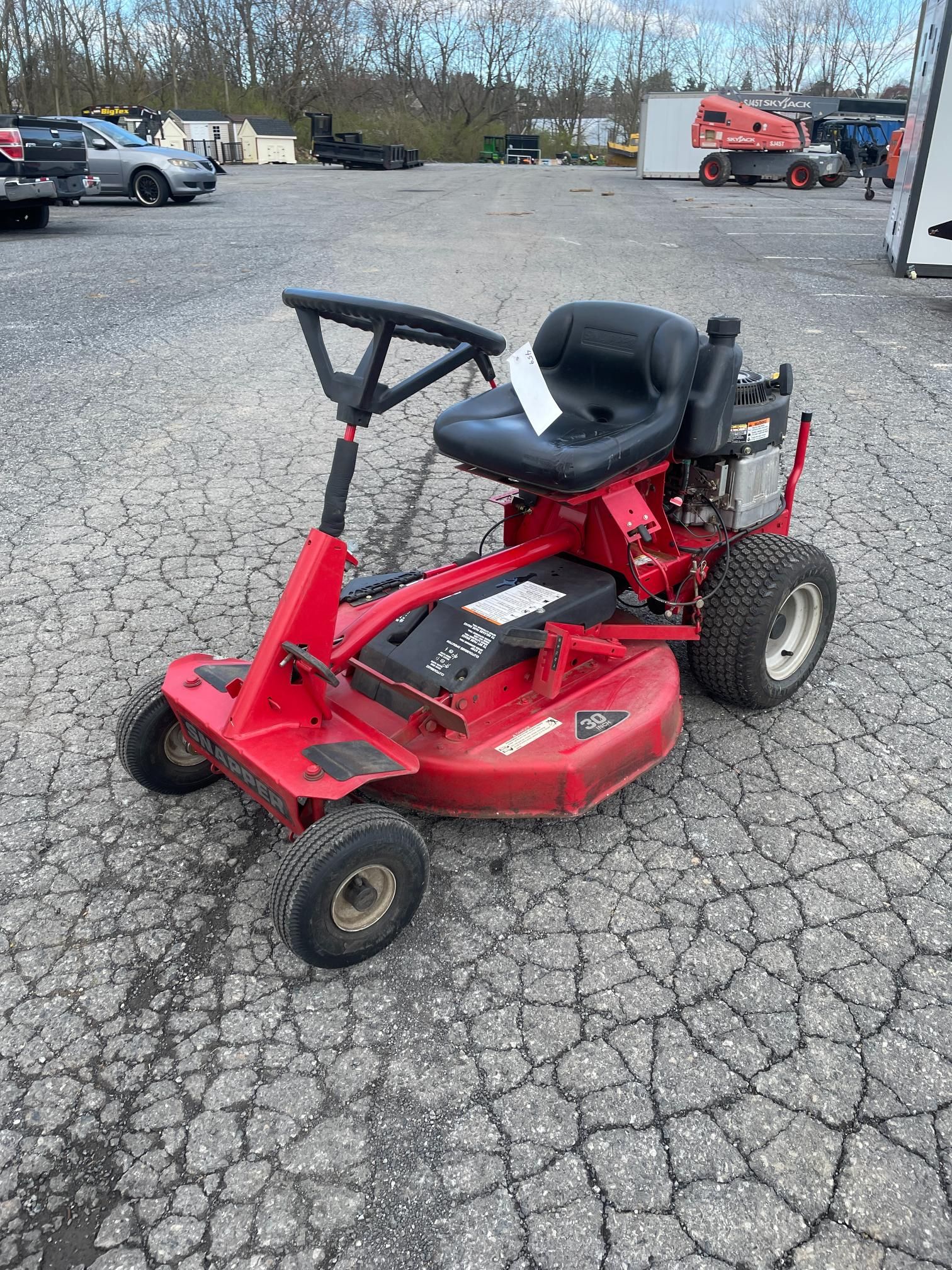 Snapper 3011523BV Lawn Tractor