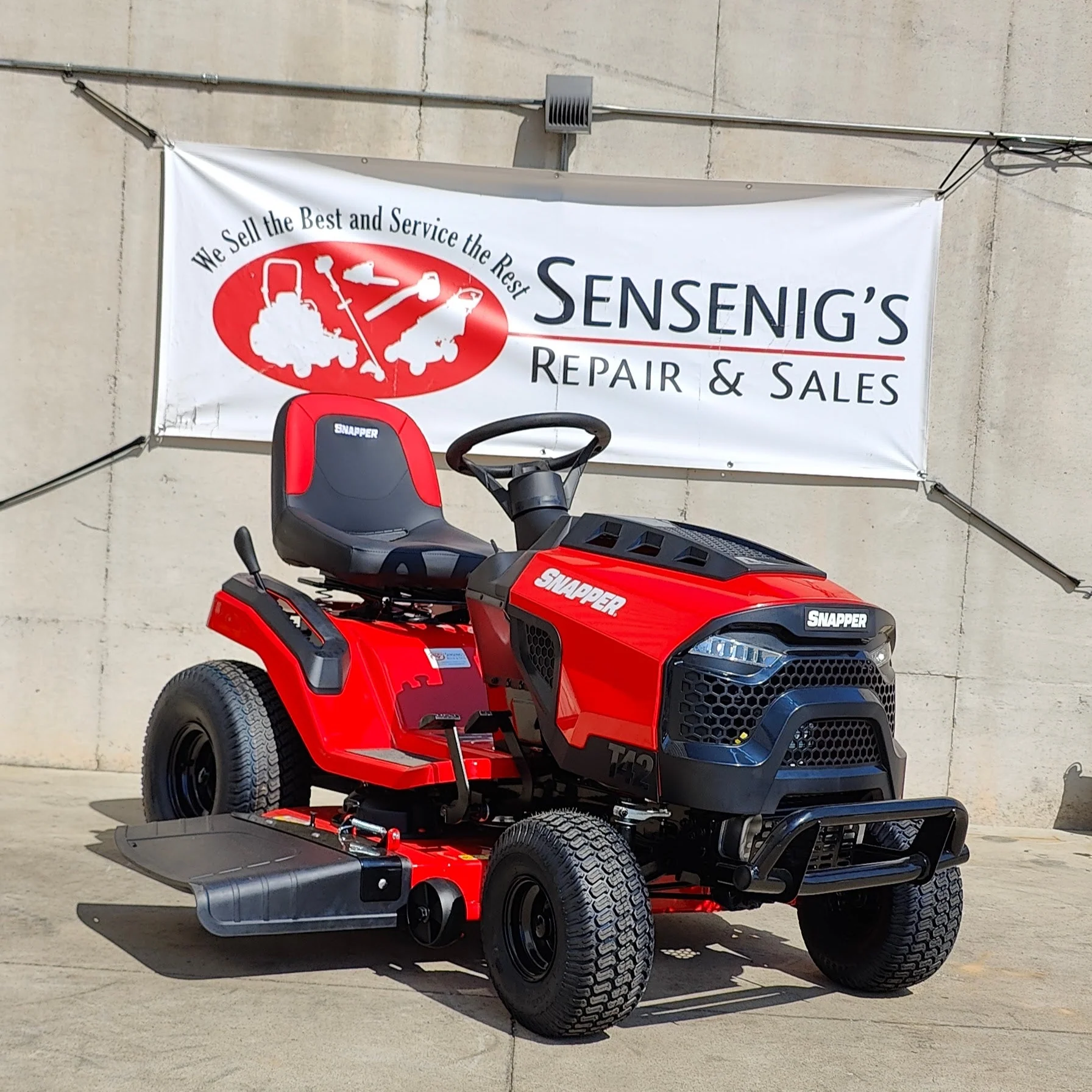 Snapper 422023BVE Lawn Tractor