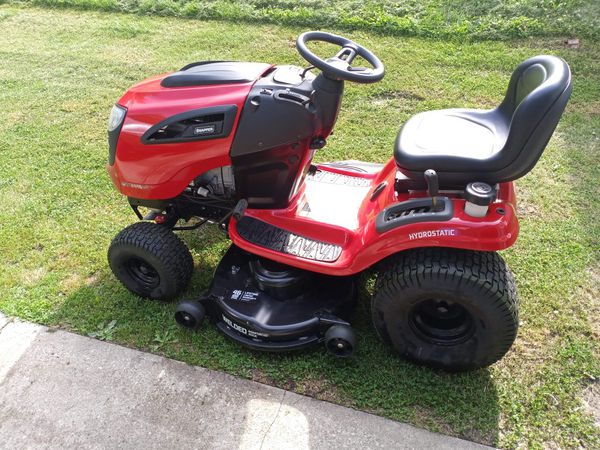 Snapper LT2446 Lawn Tractor