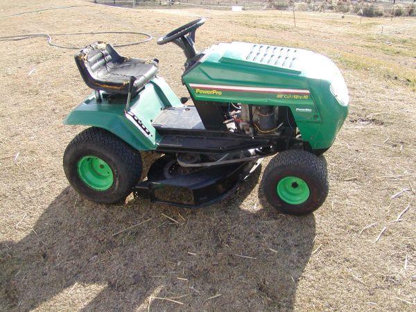 Toro LT 11-38 Pro 57365 Lawn Tractor