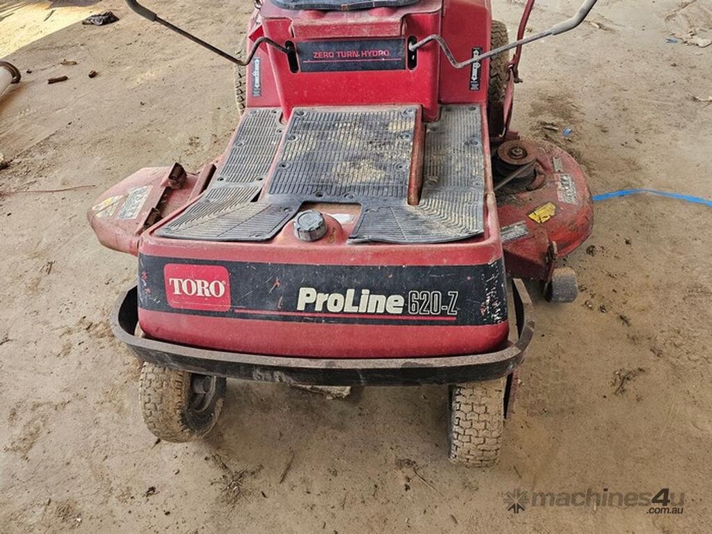 Toro Proline 620-Z Lawn Tractor
