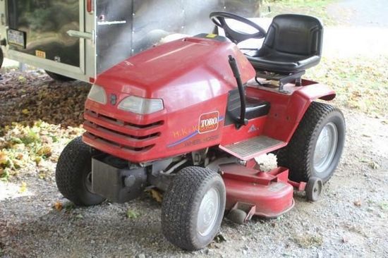 Toro Wheel Horse 416XT Lawn Tractor