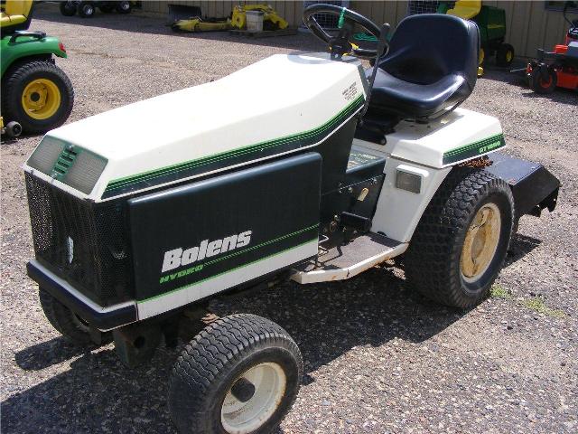 Troy-Bilt 5118HR GT1800 Lawn Tractor