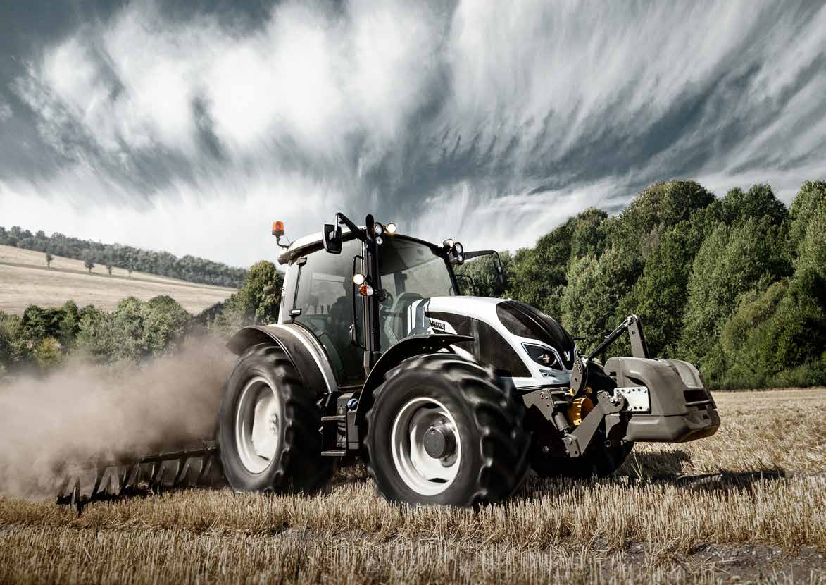 Valtra A84 — view 2