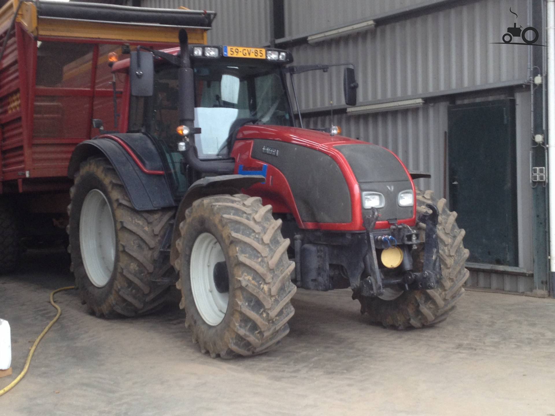 Valtra T171 — view 3
