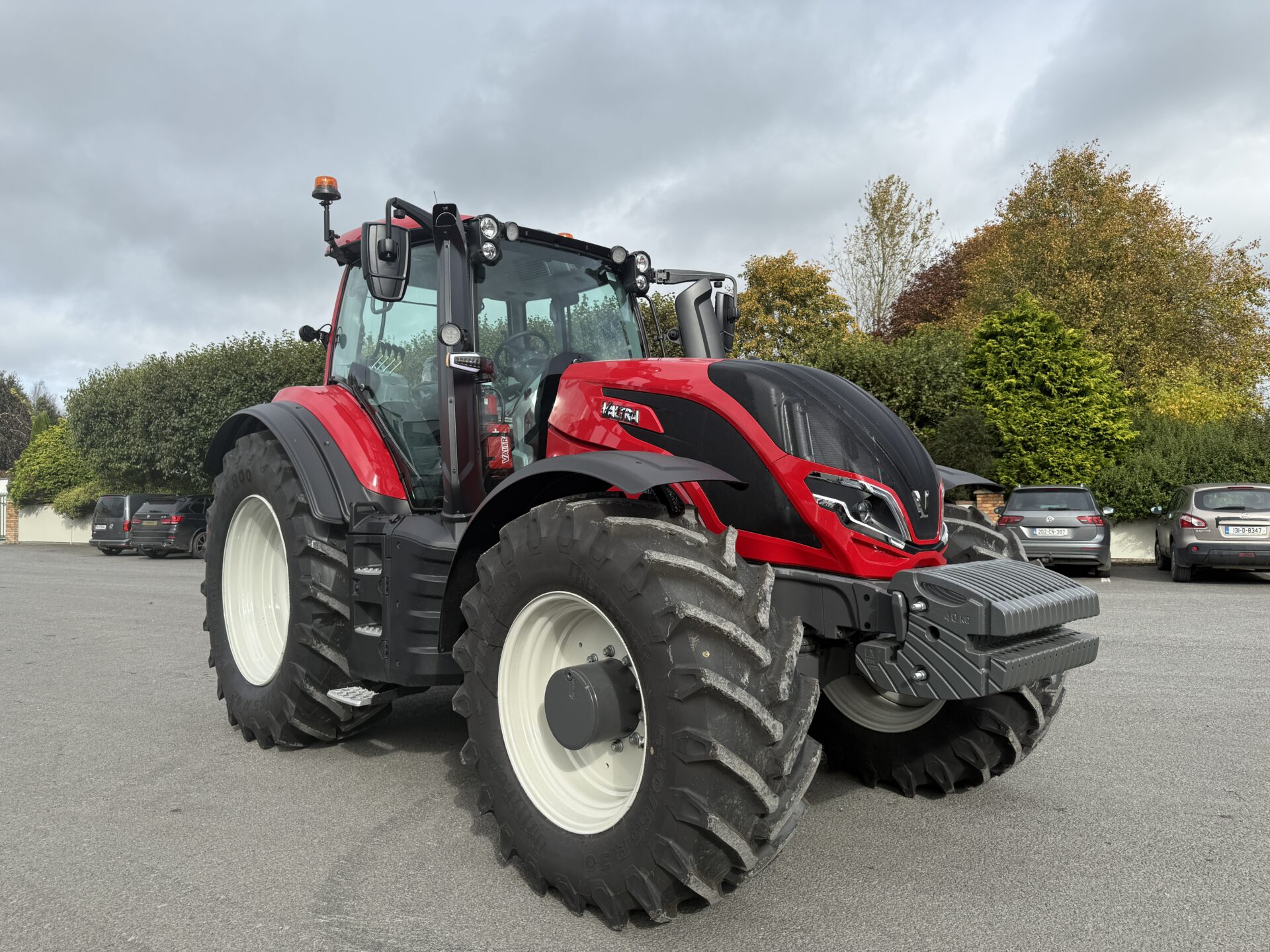 Valtra T195 — view 2